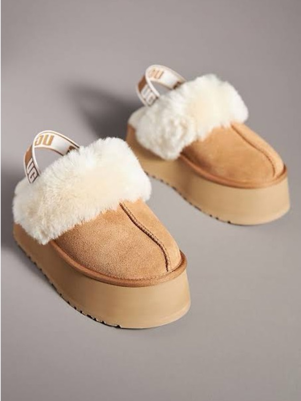 UGG Funkette Platform Slipper in Chestnut. Size 8. EUC